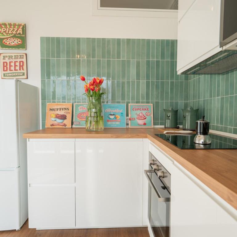 Seconda Stella a Destra - Camera Familiare con Bagno Privato - 30