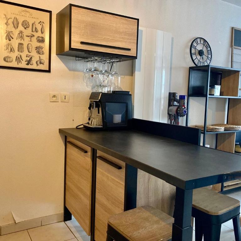 La Coquille: bright, cozy, 3 min from Parc Expo - Appartement 2 Chambres - 8