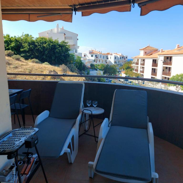 El Balcón de Roberta - Apartment with Terrace - 3