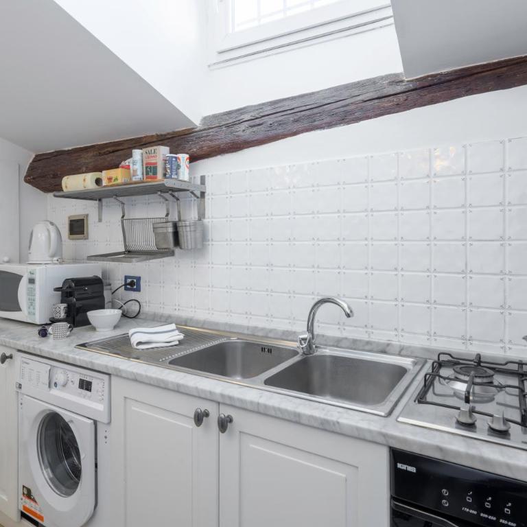 Prime Historic Center - By LikeHomeFlorence - Appartamento con 2 Camere da Letto - 8