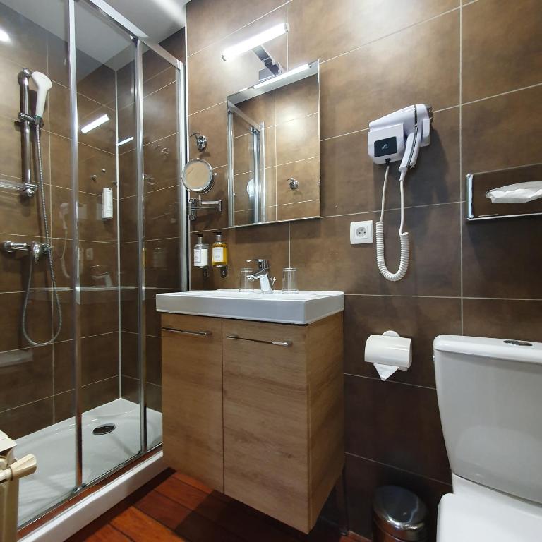 Logis Hotel La Closerie - Chambre Double Standard - 7
