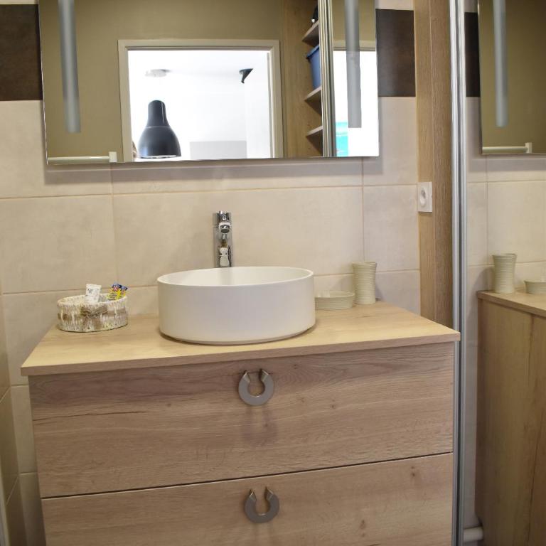 Très bel appartement pour 3 avec piscine à Chateau Vert - Appartement 1 Chambre - 25