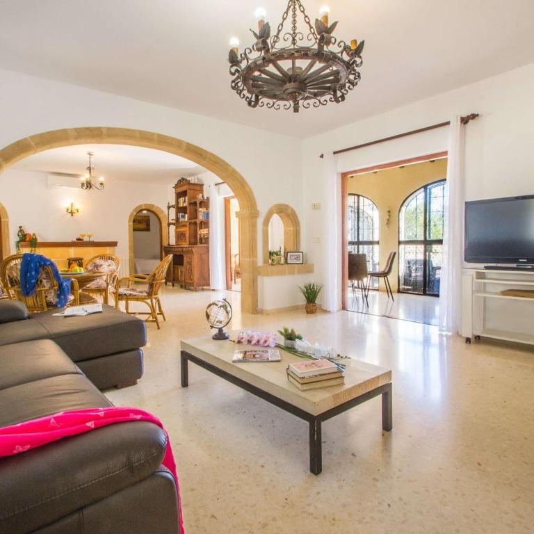 Villa Moskoa - PlusHolidays - Villa con piscina privada - 21