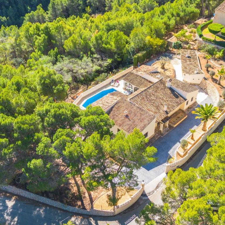 Villa Moskoa - PlusHolidays - Villa con piscina privada - 52