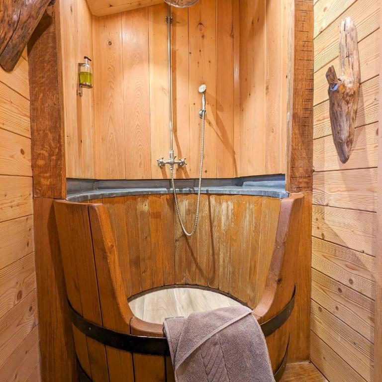 Valsoyo - Trapper Cabin - 5