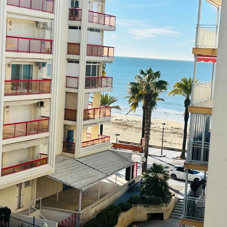 Appart SALOU BEACH & PORT AVENTURA & FERRARI LAND 6-8 pers - Apartamento de 3 dormitorios - 9