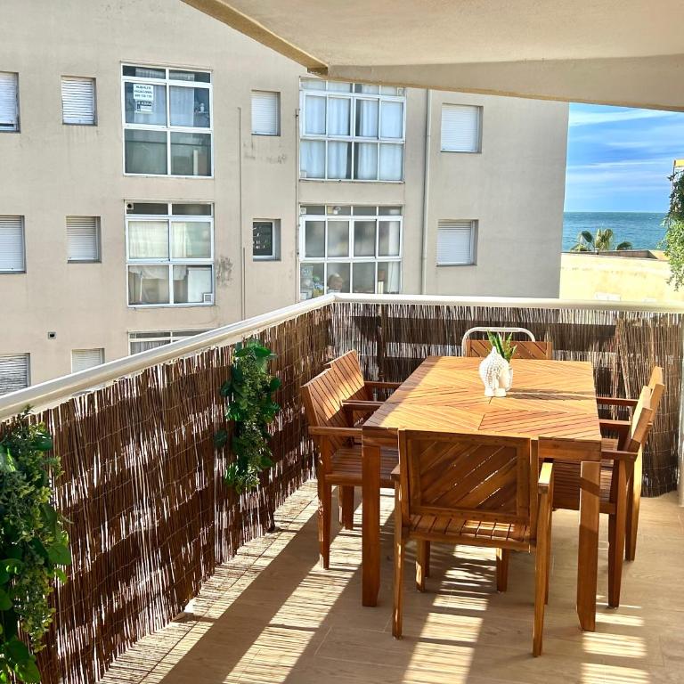Appart SALOU BEACH & PORT AVENTURA & FERRARI LAND 6-8 pers - Apartamento de 3 dormitorios - 56