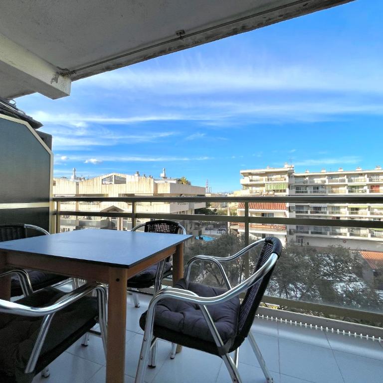 Costa Daurada Apartaments - LA SIRENA - One-Bedroom Apartment - 2