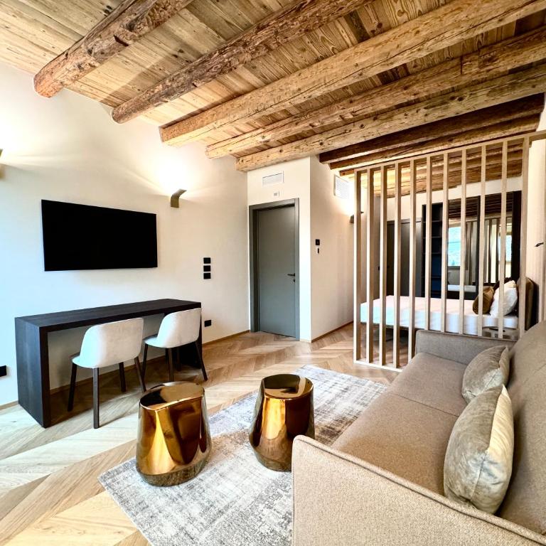 Palazzo CarpeDiem- Stay in the Heart of Prato della Valle - Junior Suite - 4