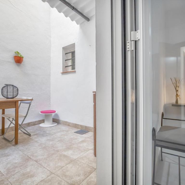Jade Central Apto & Two Patios - Apartamento de 2 dormitorios - 20