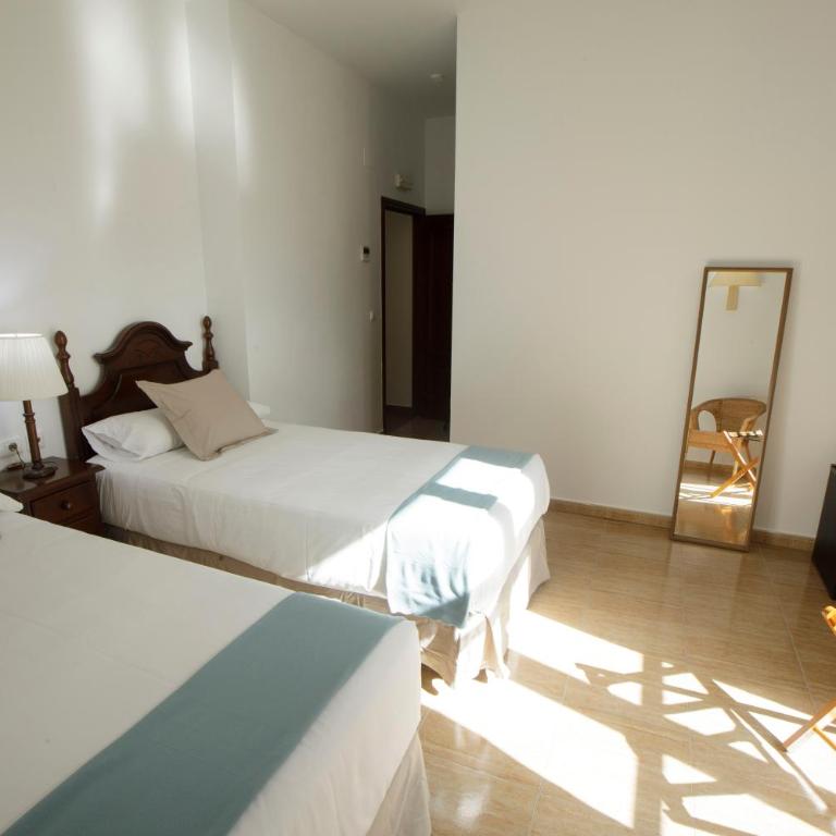 Hotel San Miguel - Habitación Doble - 2 camas - 8