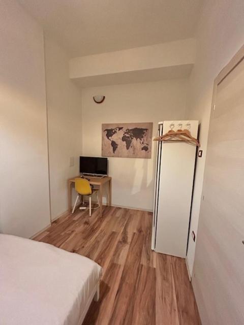 RESIDENCE ZAR 4 - Double Room with Private Bathroom - 5