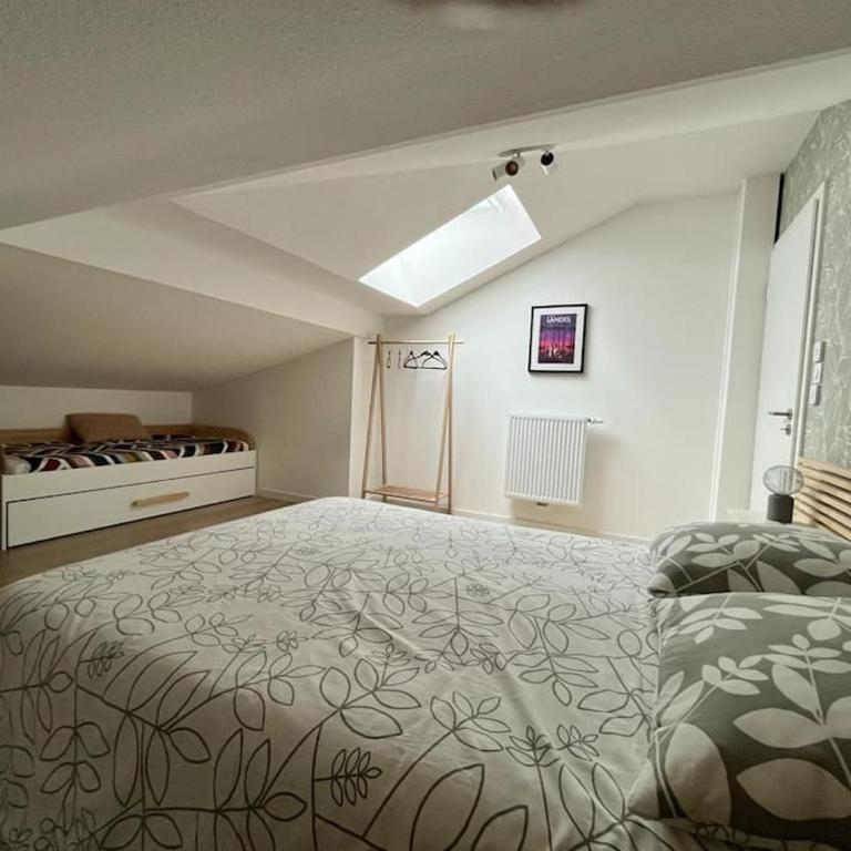 Spacieux appartement neuf au cœur de Bisca plage - Two-Bedroom Apartment - 19