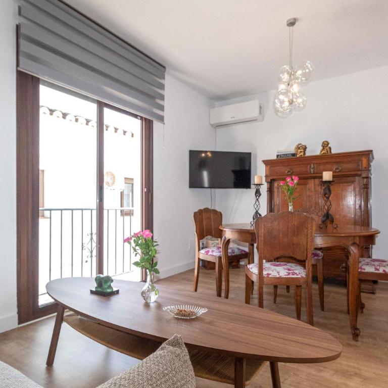 2 Bedroom Beach Front Apartment In Nerja - Apartamento de 2 dormitorios - 10