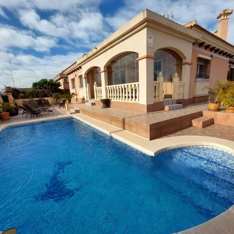 Villa Christophe - Three-Bedroom Villa - 1