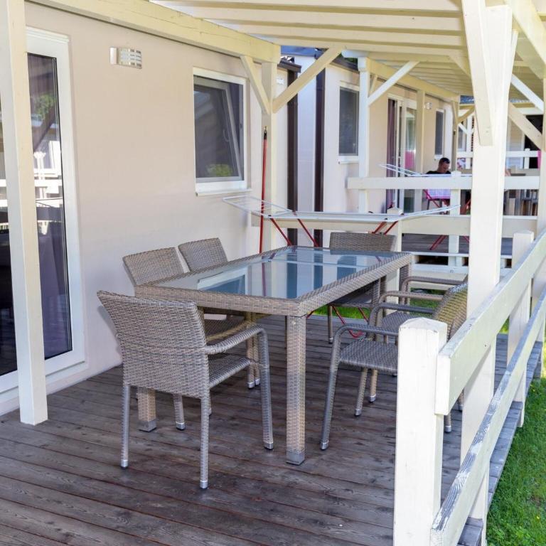 Mobile Home Bodensdorf near Gerlitzen Ski Area - Mobilheim mit 2 Schlafzimmern - 24