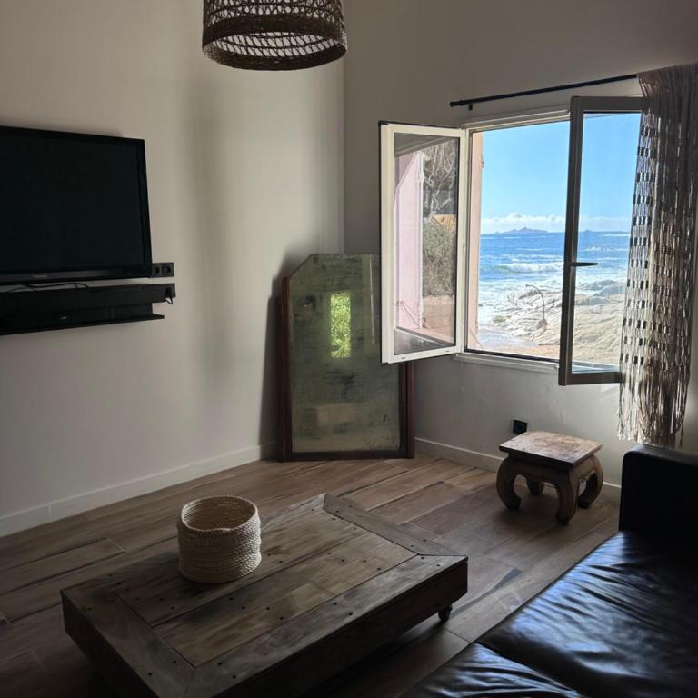 Casa Mare, CABANON SUR LA PLAGE à Ajaccio vue sanguinaires - Maison 2 Chambres - 11