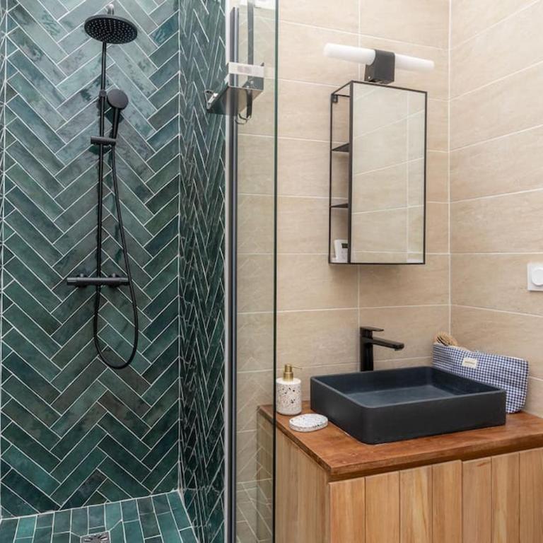 NEW - Appartement Luxeux avec Cinema et Sauna - Appartement 2 Chambres - 9