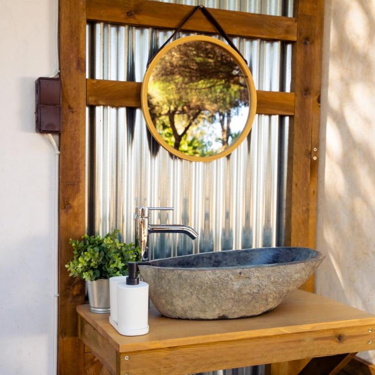 Kampaoh Kikopark Playa - Tienda Buka XL con baño exterior privado accesible - 4