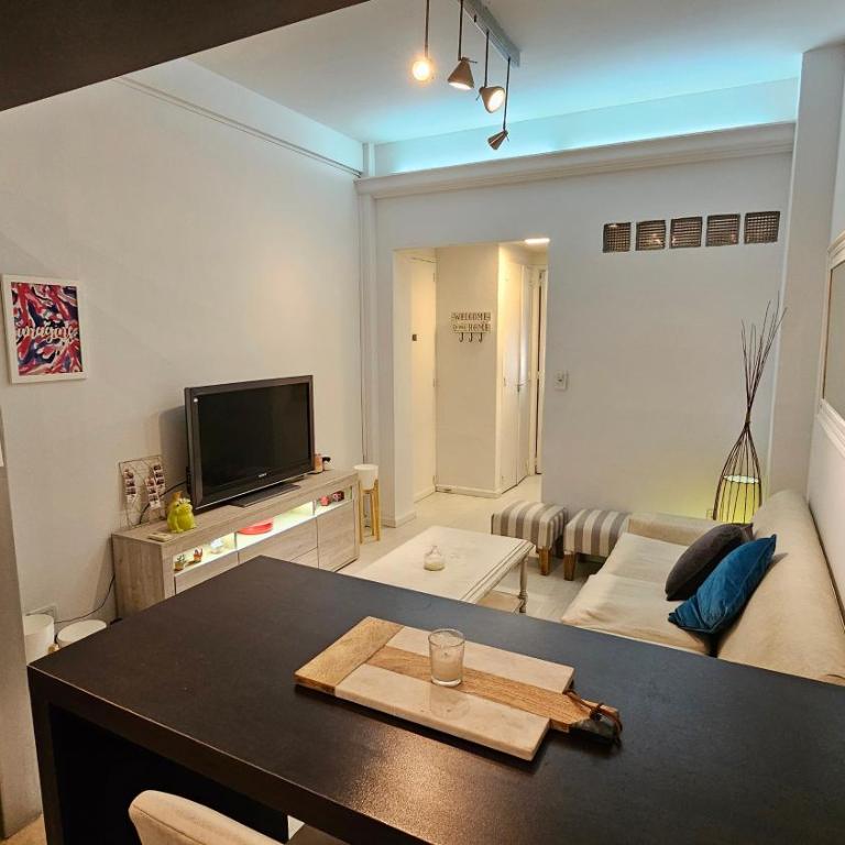 Depto de 2 ambientes en Palermo a una cuadra de la rural - Apartamento de 1 dormitorio - 2