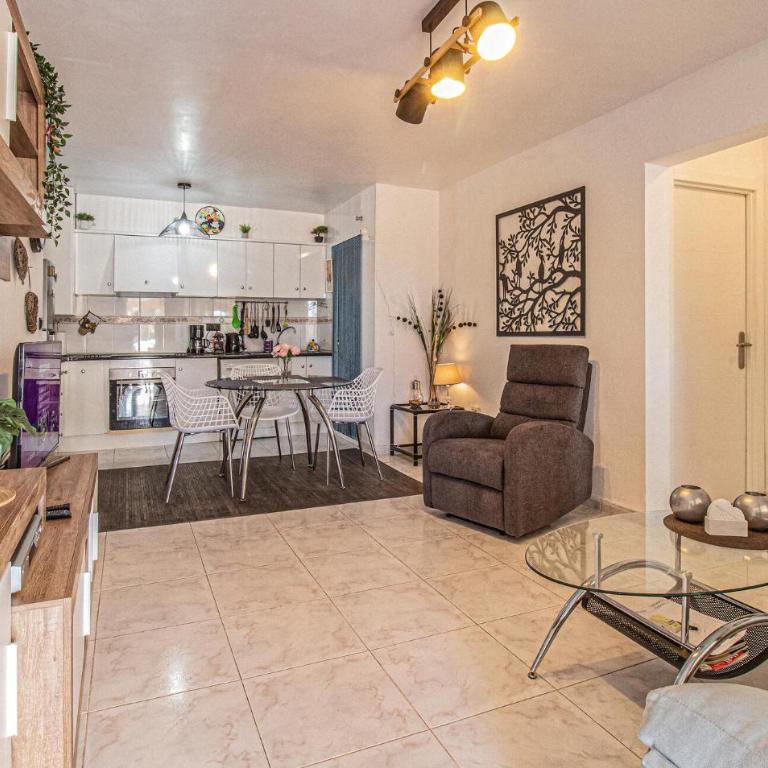 Urb La Siesta - Two-Bedroom Apartment - 4