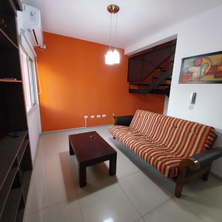 Duplex Yrigoyen A - Casa de 2 dormitorios - 2