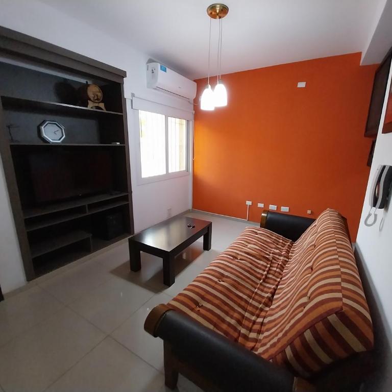 Duplex Yrigoyen A - Casa de 2 dormitorios - 3