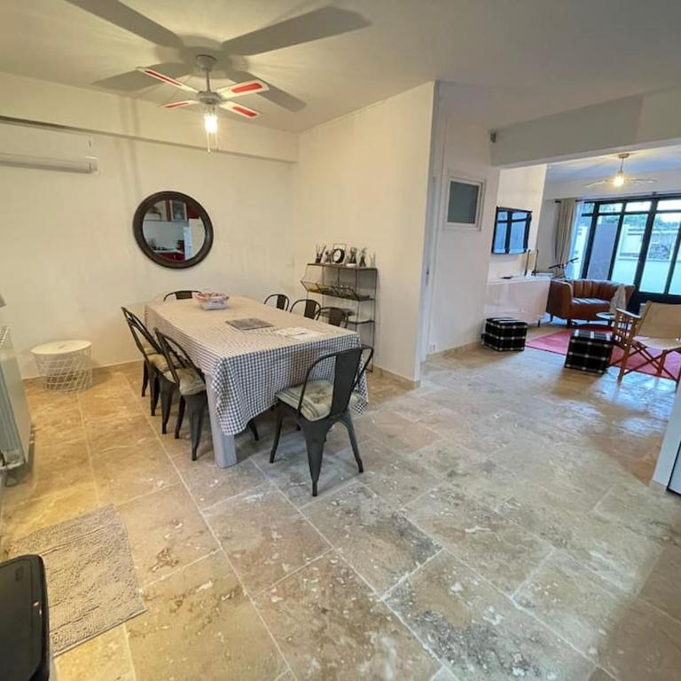 Maison Cosy Intra-muros, clim, parking, extérieur - Casa con 4 camere da letto - 63