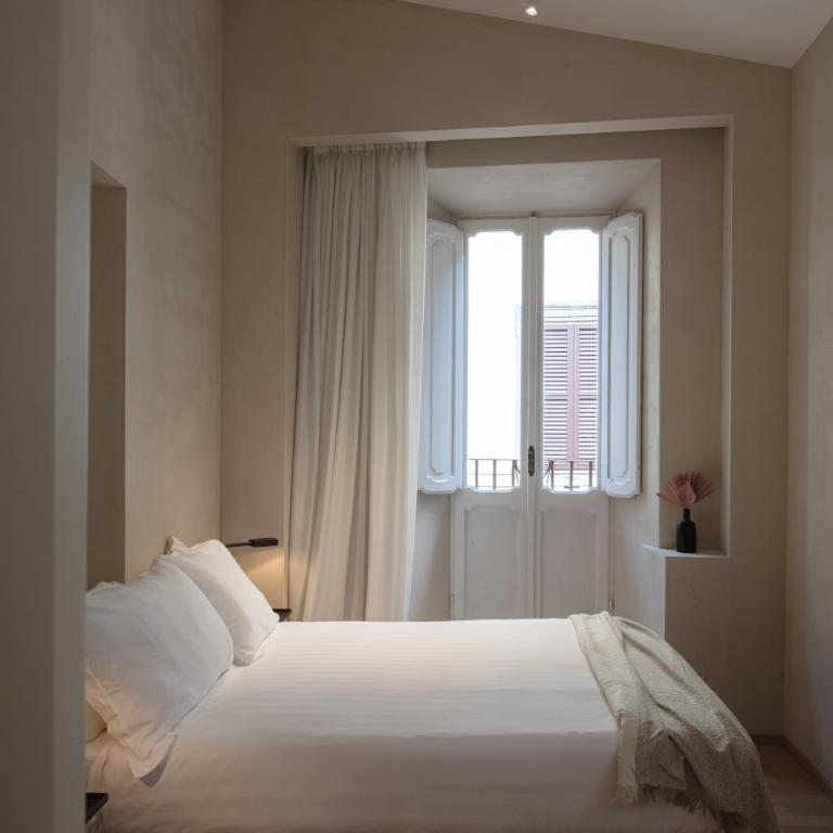 The Spanish Suite Campo de' Fiori - Camera Matrimoniale Standard in Edificio Separato - 1
