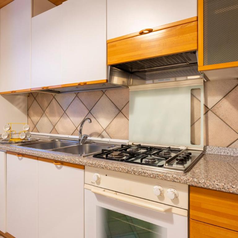 GuestHost - Casa Mimosa - Appartamento con 1 Camera da Letto - 11