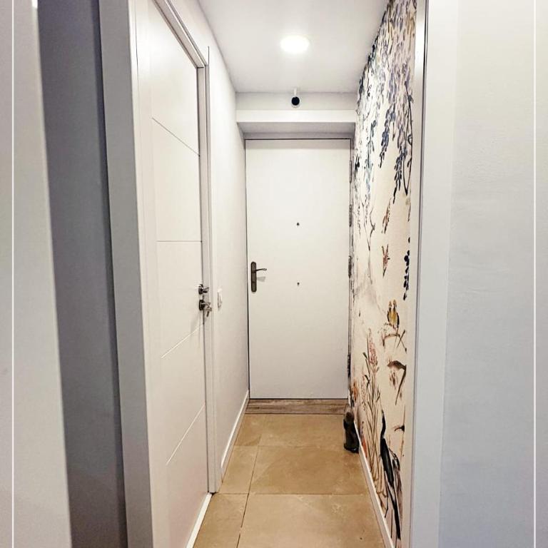 FIRA GRAN VIA II - Habitación Doble con baño privado - 6