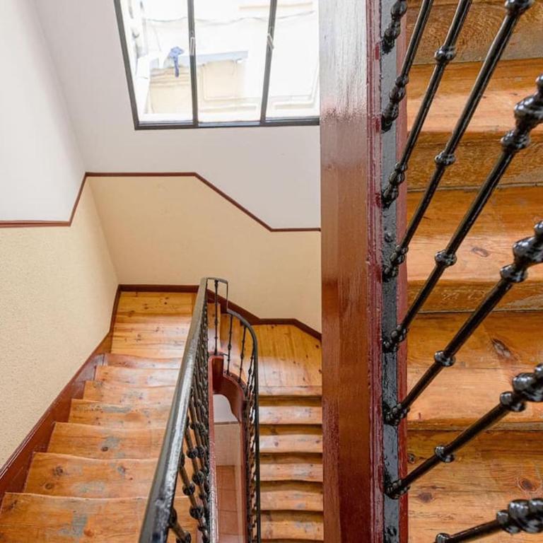 Flat next to the Paseo del Prado with balcony - A5 - One-Bedroom Apartment - 16