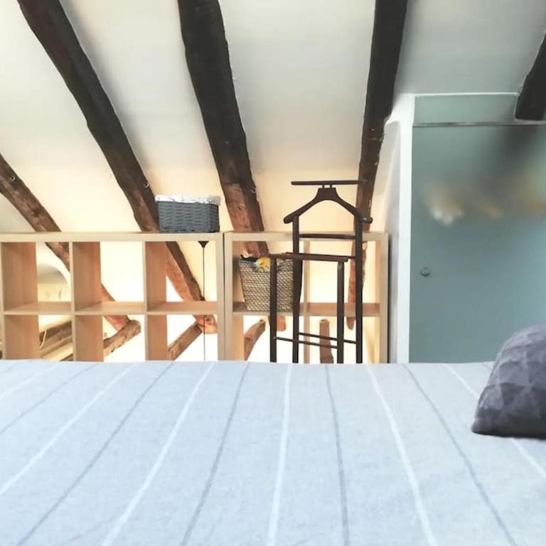 Cozy Duplex in Malasaña - Ac10 - One-Bedroom Apartment - 10