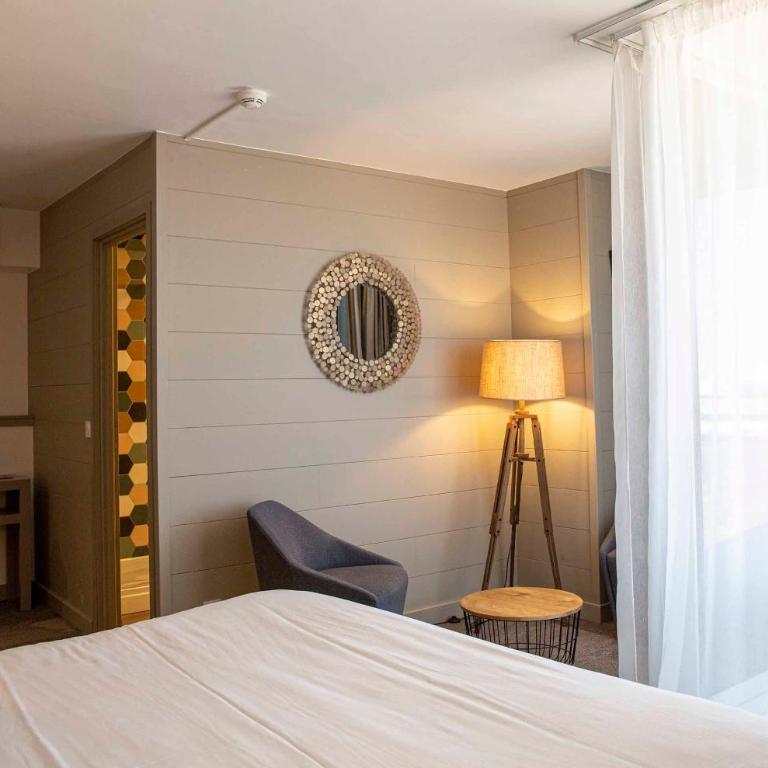 Hotel Port Marine - Suite Junior avec Balcon - 6