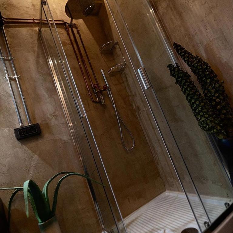 Hotel & Hostel 7 - Superior Double or Twin Room with private shower & sink and with shared bathroom - 7