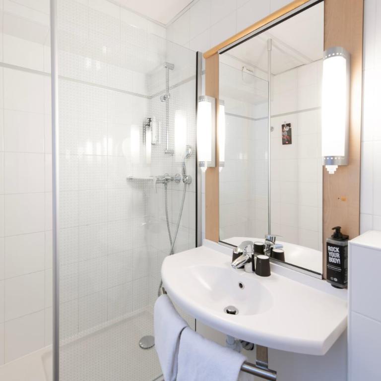 ibis Paris Grands Boulevards Opéra 9e - Chambre Double Standard - 8
