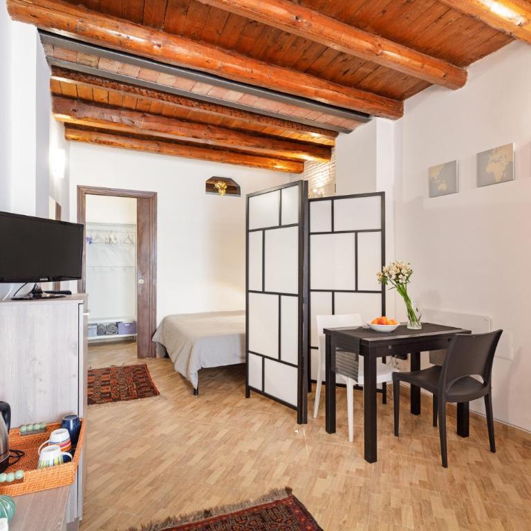 GuestHost - GuestHost - Giusino Experience in Palermo's Heart - Monolocale Standard - 2