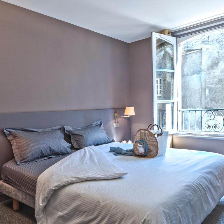 Hôtel de la Cité - Standard Double or Twin Room - 2