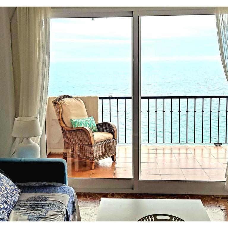 Balcón sobre el Mar terraza vistas 1 línea playa - Two-Bedroom Apartment - 9