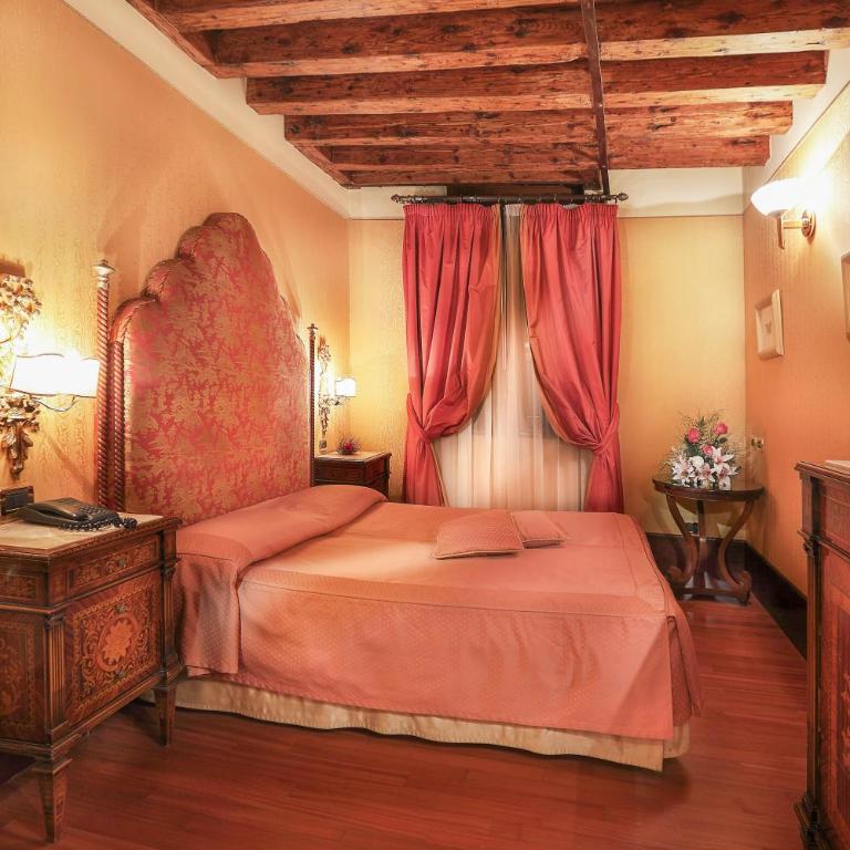 Hotel Colombina - Camera Classic Matrimoniale/Doppia con Letti Singoli - 7