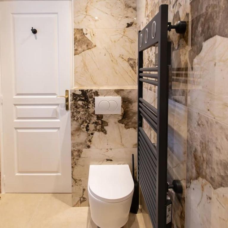 L37 Staywizus - F1 Central 2 min de la mer Balcon & CLIM - Appartement 1 Chambre - 15