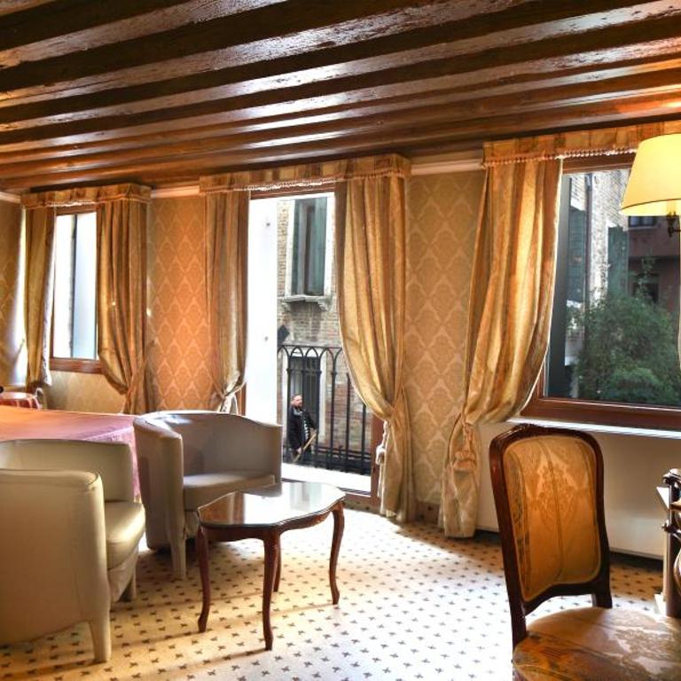 Hotel Colombina - Junior Suite con Vista Canale - 10