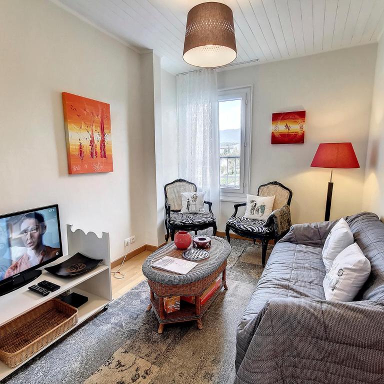Grand appartement Les Peintures - Appartement 2 Chambres - 9