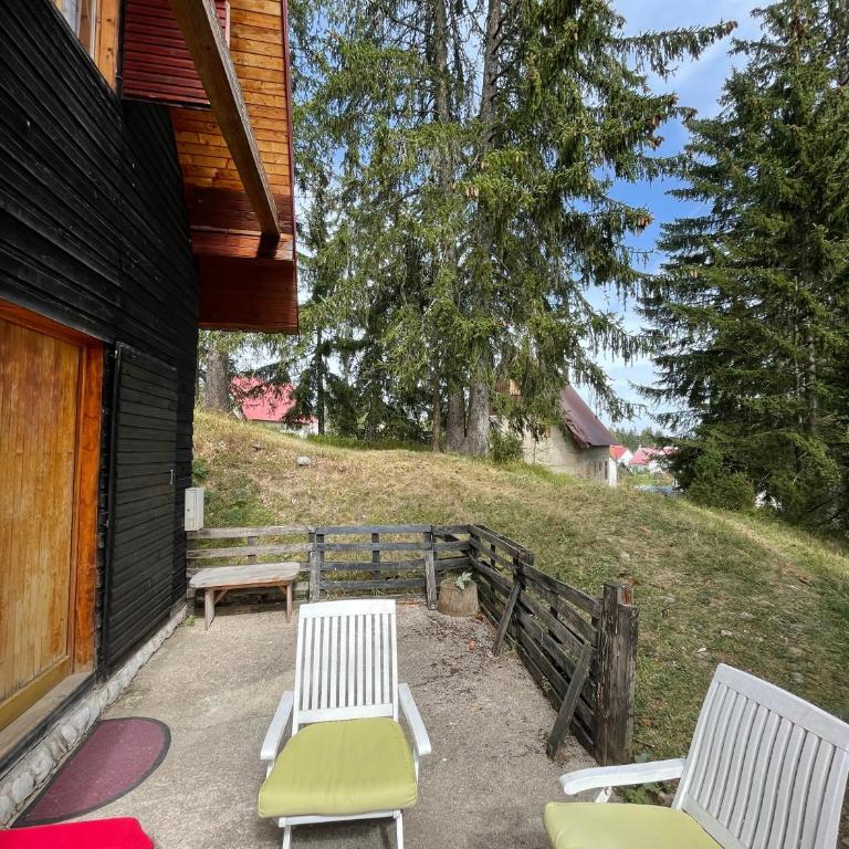 Fireplace Chalet - Three-Bedroom Chalet - 2