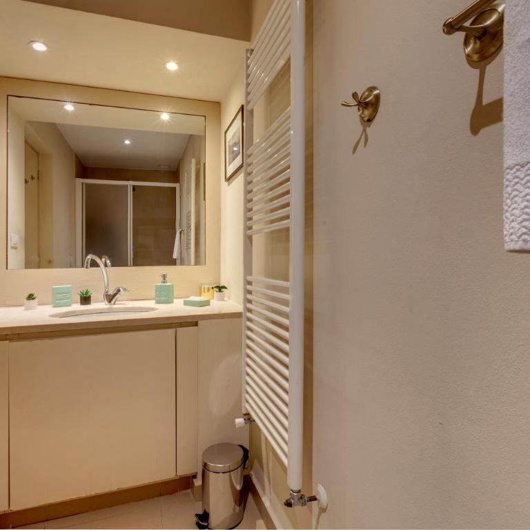 Golden House - Appartamento con 1 Camera da Letto - 12