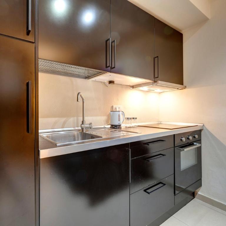 Golden House - Appartamento con 1 Camera da Letto - 4