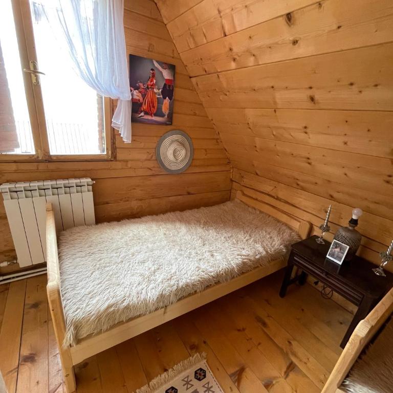 Fireplace Chalet - Three-Bedroom Chalet - 8