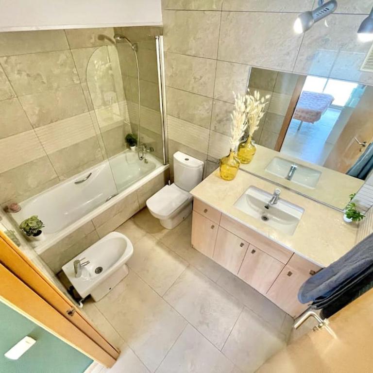 Apto de diseño Salou-piscina gym - Two-Bedroom Apartment - 6