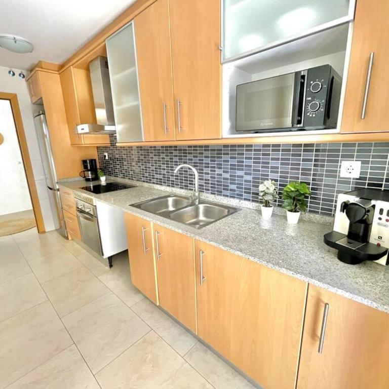 Apto de diseño Salou-piscina gym - Two-Bedroom Apartment - 5