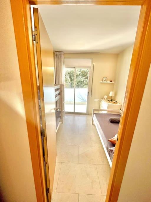 Apto de diseño Salou-piscina gym - Two-Bedroom Apartment - 21